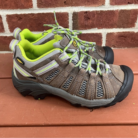 Keen Voyageur Outdoor Waterproof Hiking Shoes Womens Size 5 - Picture 2 of 9